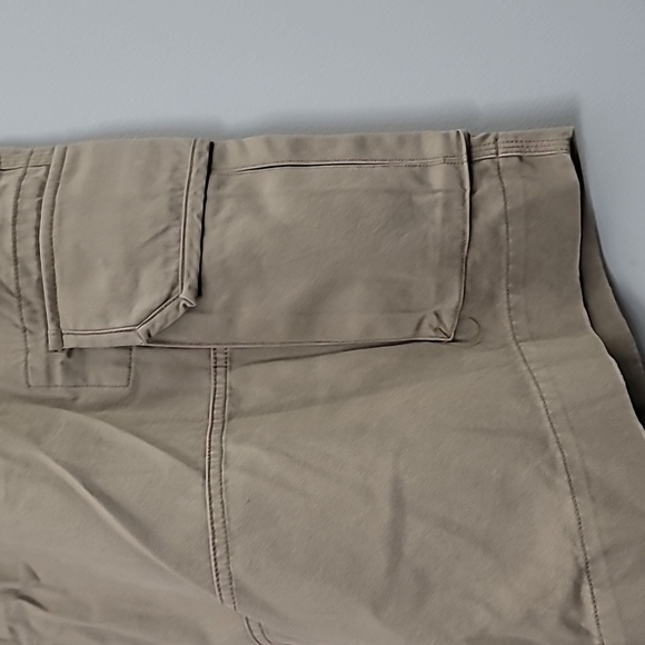 Polo Ralph Lauren Classic Polo Chino Cargo Shorts - Picture 6 of 11